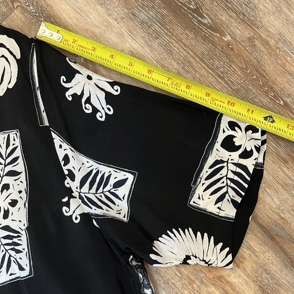 Ulla Popken Womens Size 20 Top Black White Tribal Print Artsy Funky Boho - Picture 9 of 12